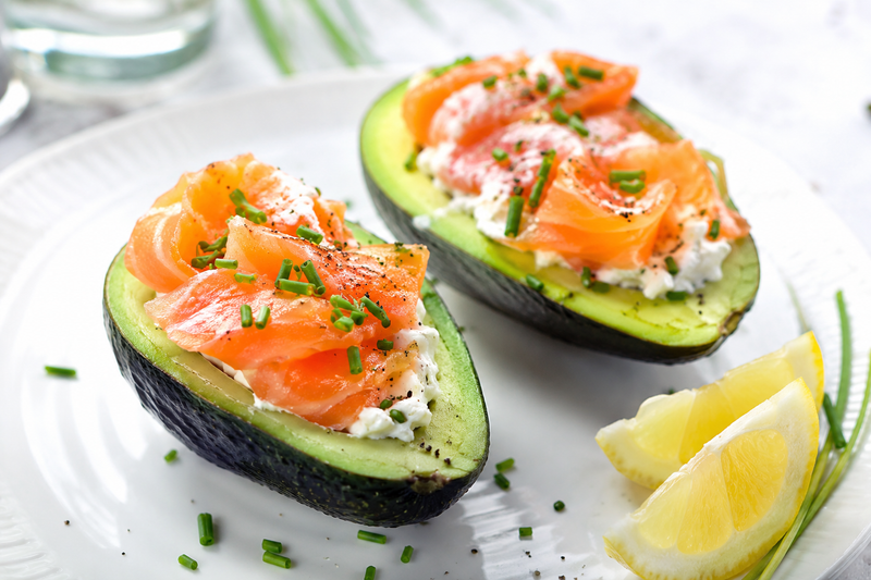 Avocat farci au saumon fumé